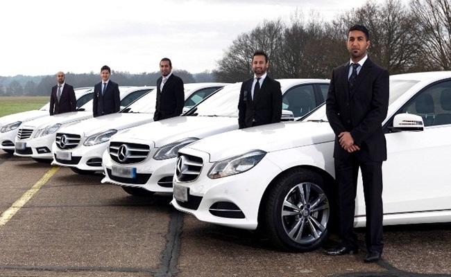 Geneva Airport Transfers : Convenient and stress-free access to the Alps Convenient and stress-free access to the Alps